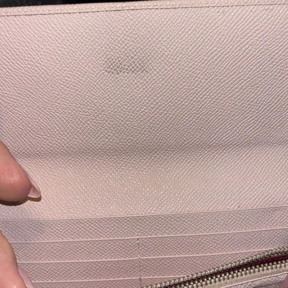BVLGARIITALIAN BABY PINK PEBBLED CALF LEATHER WALLET Authentic